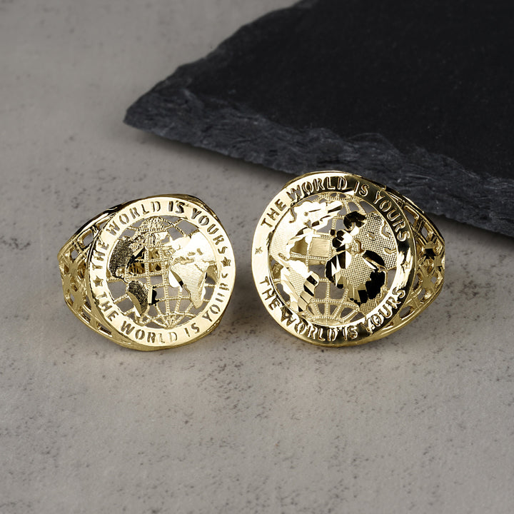10k Gold Classic World Is Yours Round Ring