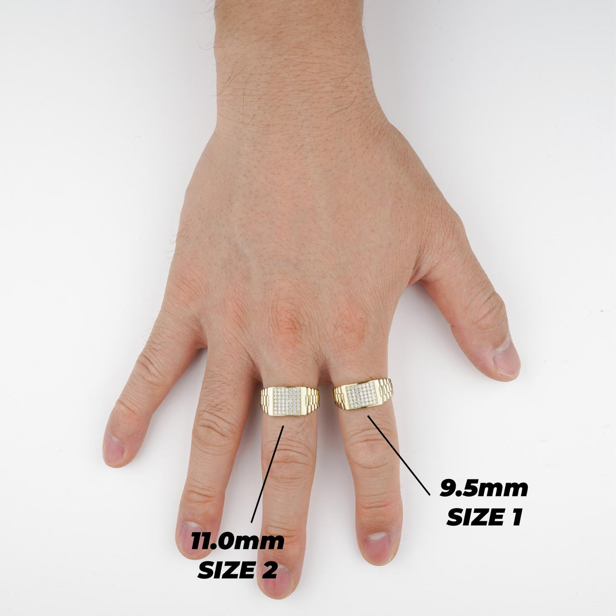 Size comparison of the 10k & 14k Circa Rectangle Rollie Ring worn on fingers.