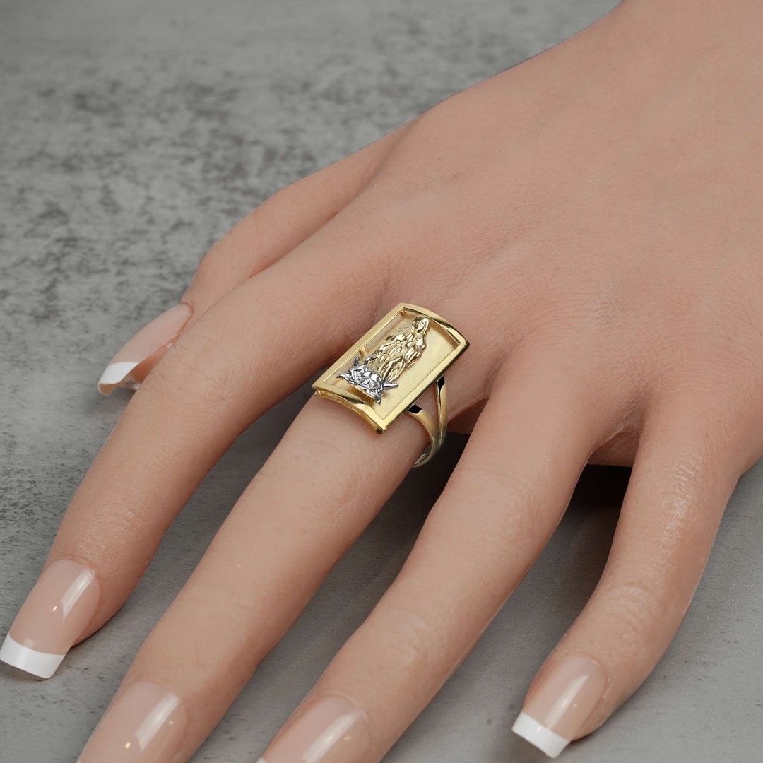 On-hand view of the Luxora Guadalupe two-tone gold rectangle ring from Nolters jewelry