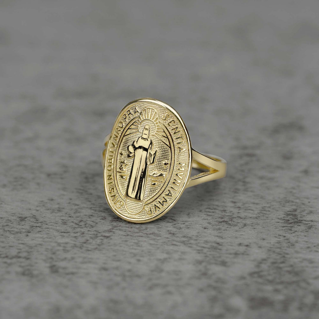 10k - 14k gold ring with Classic Saint Benedict Oval Ring front view