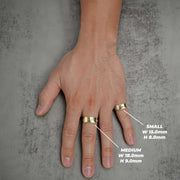 Hand displaying small and medium gold ID rings with dimension labels.