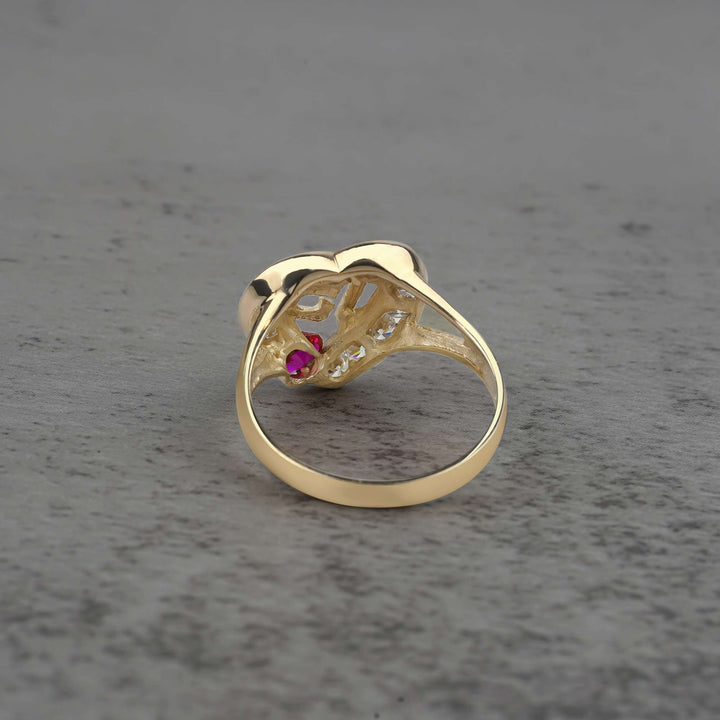 10k - 14k quinceanera gold ring with a red cubic zirconia back view 