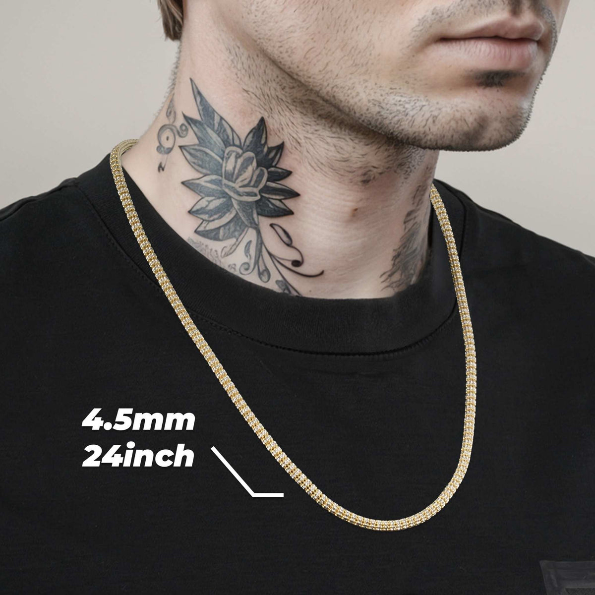 Man wearing a 4.5mm 24inch yellow gold two-tone classic ice chain necklace.