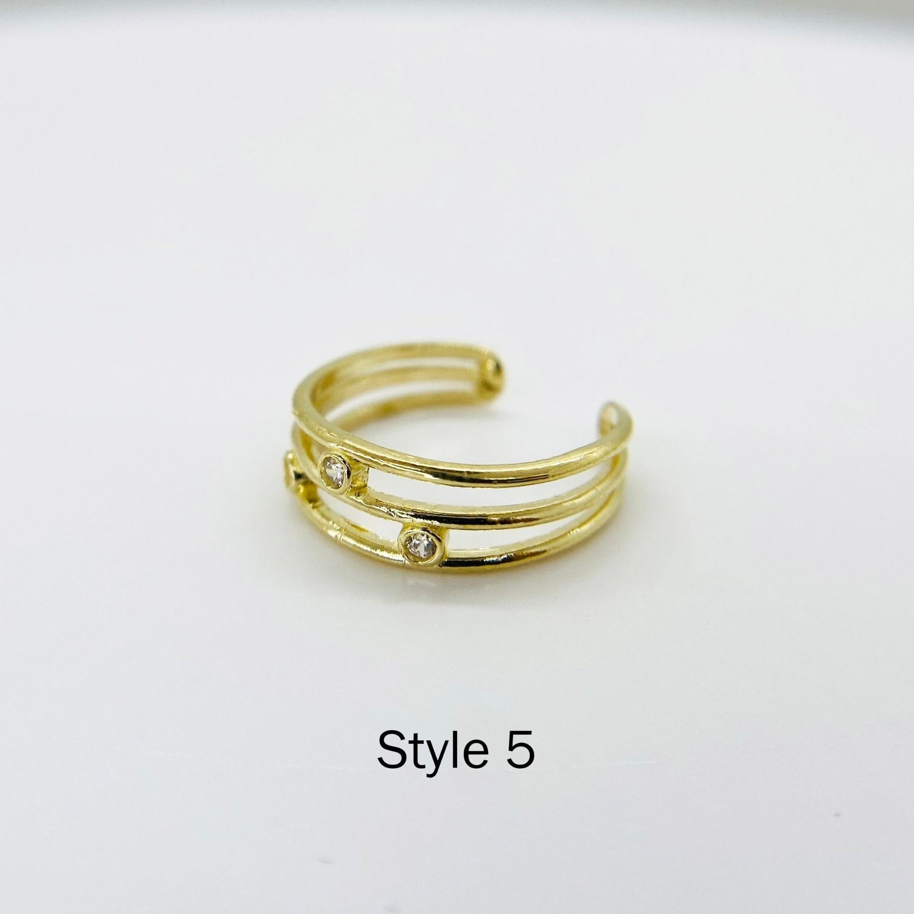 10k Gold Dainty Toe Ring with style 5 text