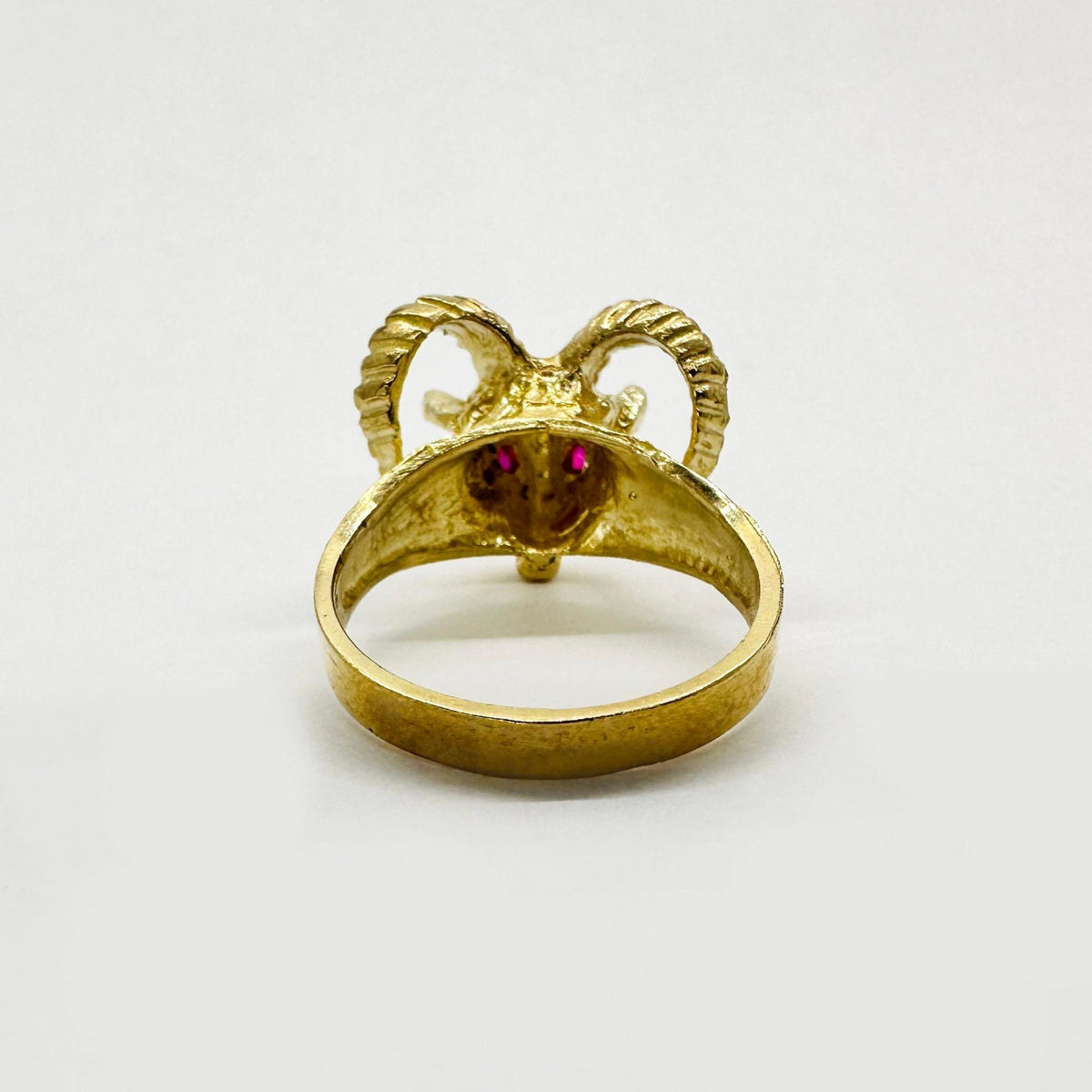 14k Gold ring with Bighorn Sheep Red Eye design back view 