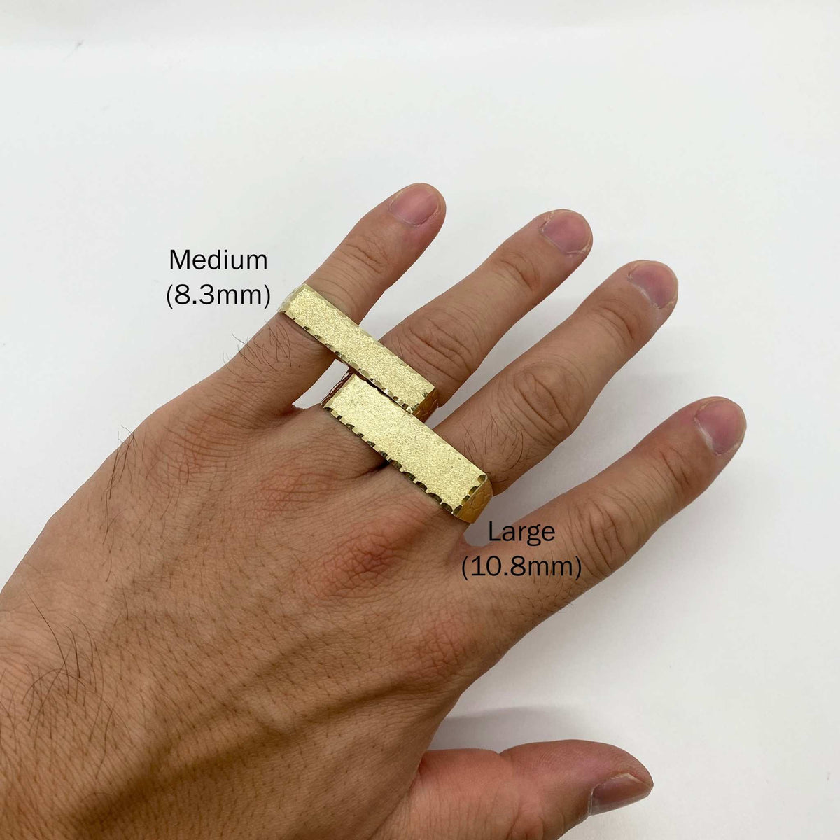 10k Gold Flat Double Finger sizes displayed on a hand with labeled measurements.