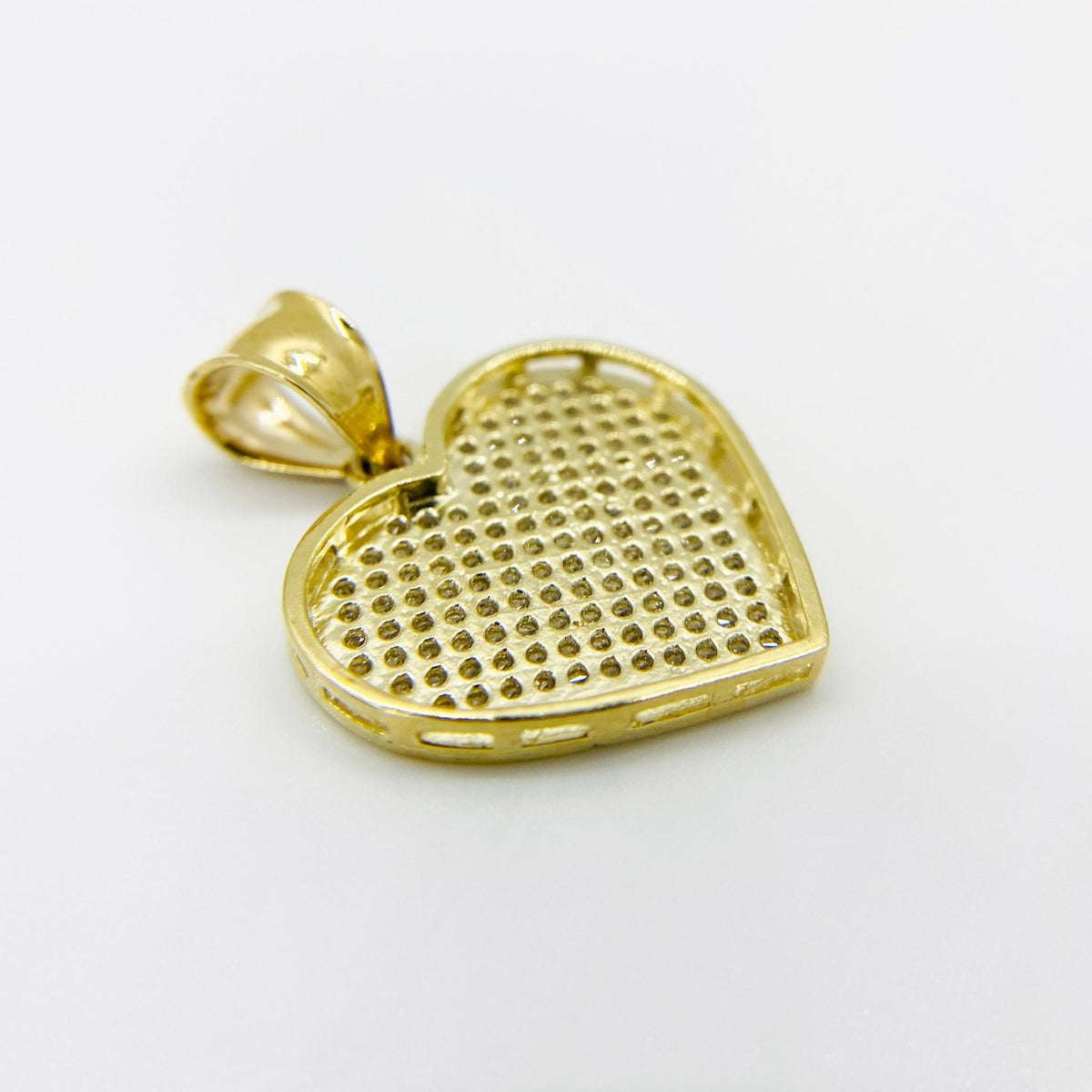 Back view of yellow gold pave CZ flat heart pendant with grid pattern.