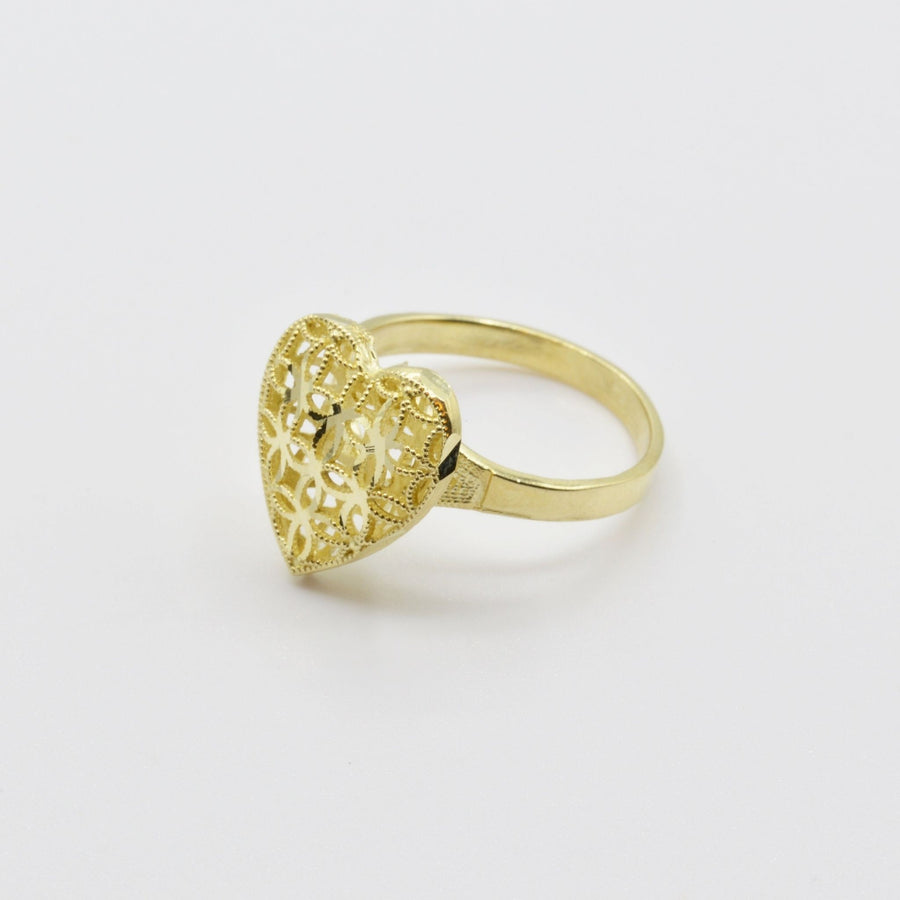 10k Gold Lattice Heart ring front view on a white background
