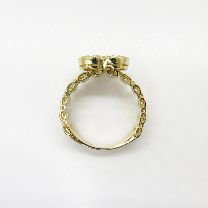 10k Gold Sparkle Heart Pink ring side view on a white background