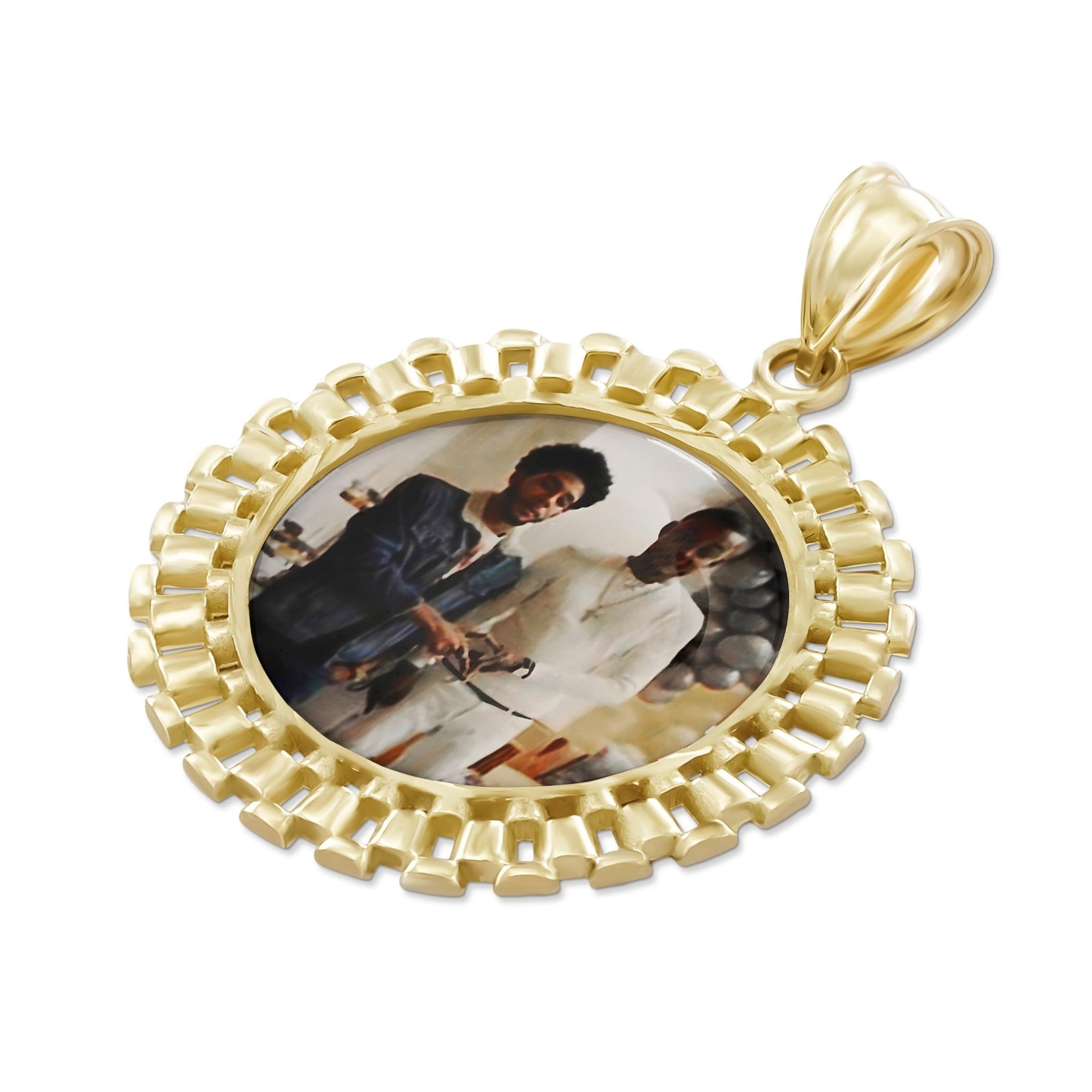 10k yellow gold commemorative picture pendant with an ornate bezel displaying a portrait of two individuals.