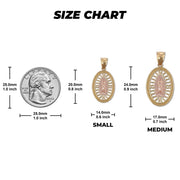 Size chart graphic showing small and medium pendant dimensions with millimeter measurements on white.