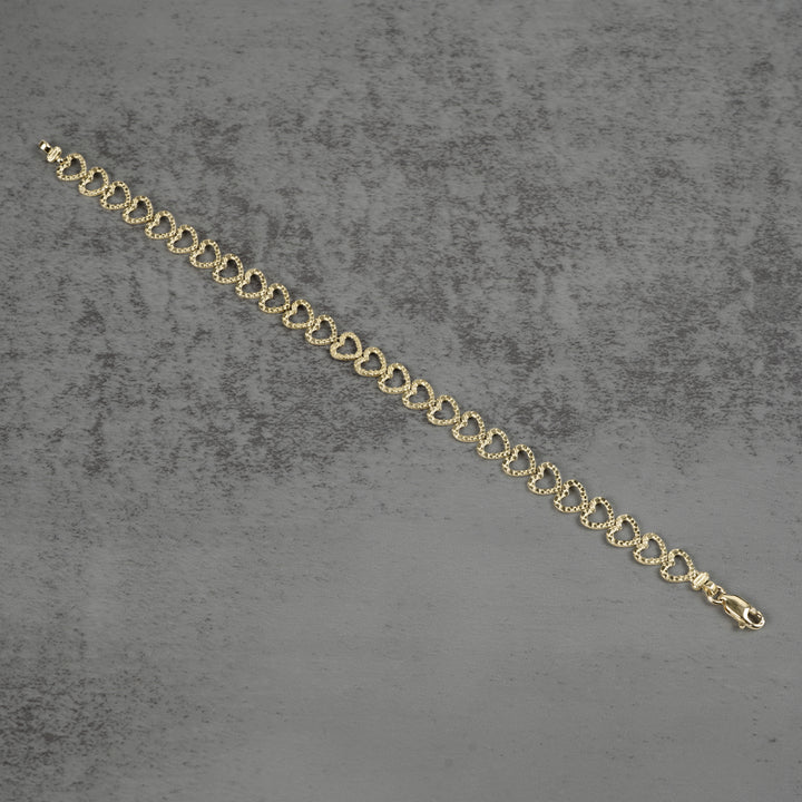 10k Gold Amori Nugget Open Heart Bracelet