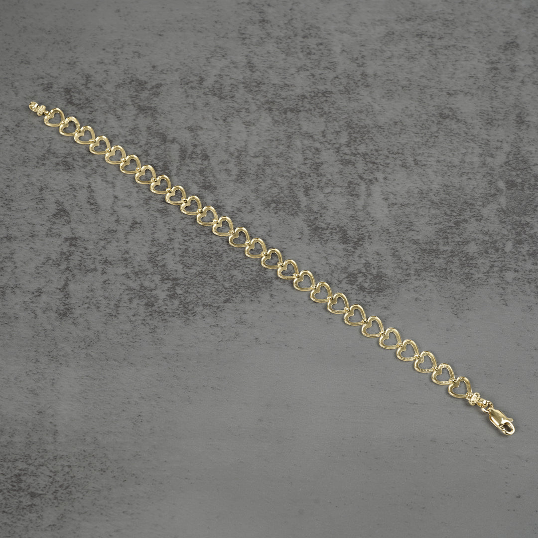 10k Gold Amori Nugget Open Heart Bracelet