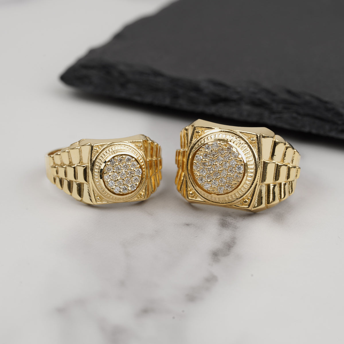 10k Gold Blin Round Signet Rollie Ring