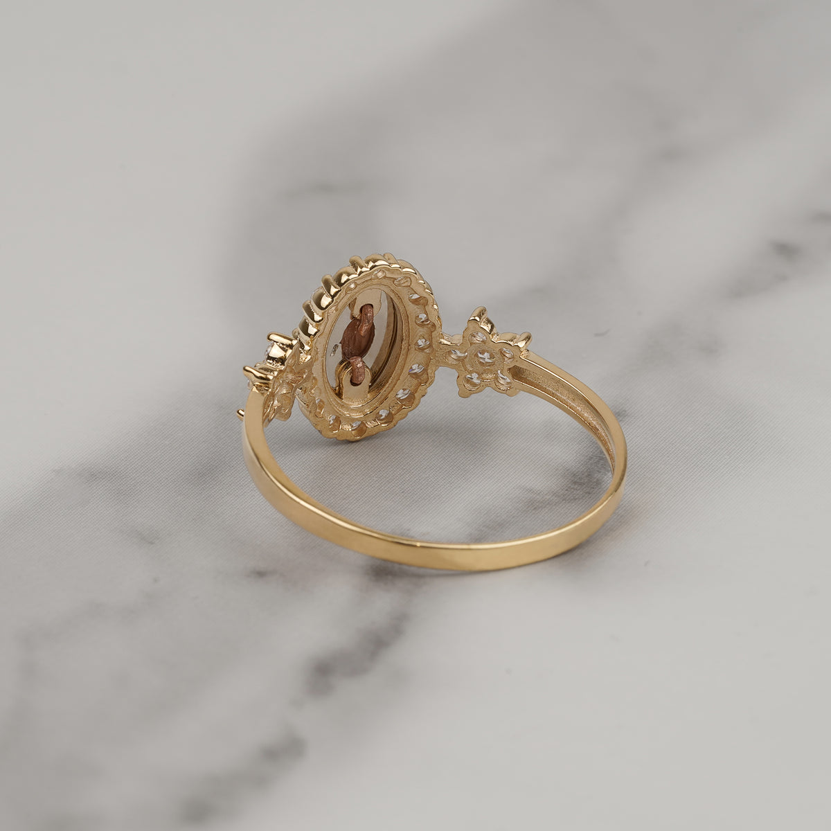 10k & 14k Gold Elvor Virgin Mary CZ Ring
