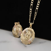 10k & 14k Gold Solia Virgin Mary Featherlight Oval Pendant (Tricolor Gold)