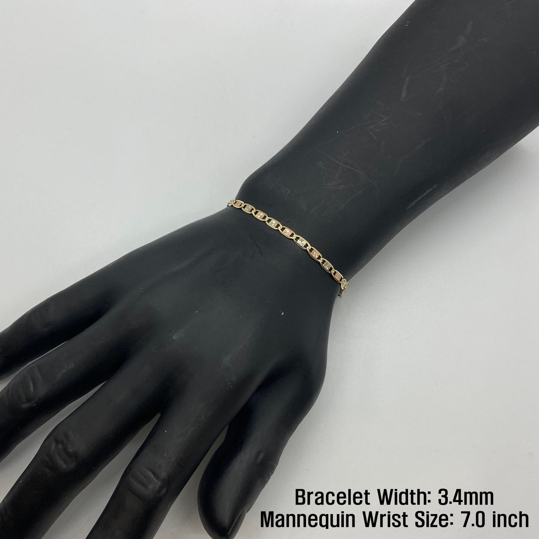 74d82fc0-e697-42c1-82a8-3634e2e03a3b