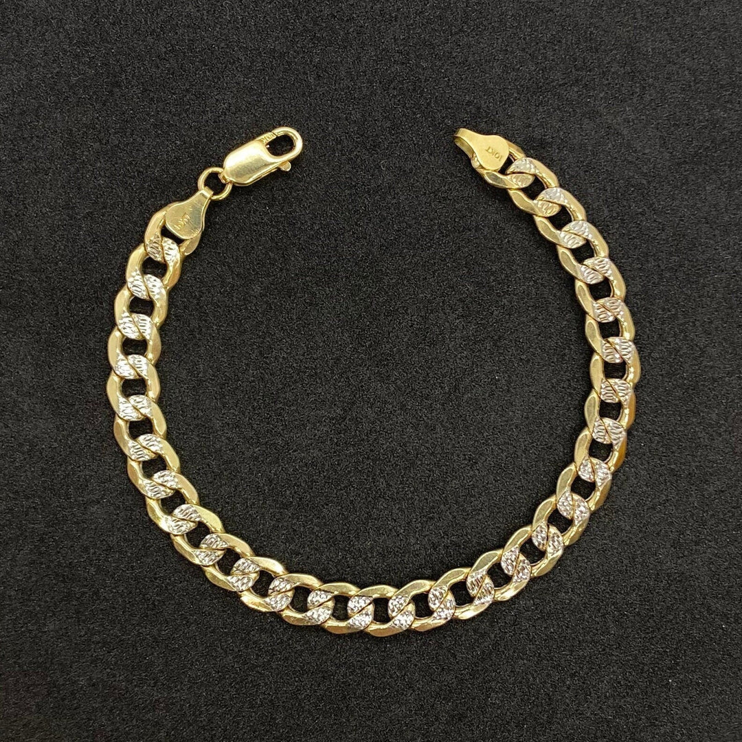 bb3eee13-6d8a-42f2-84e1-41ad55b9ffc7