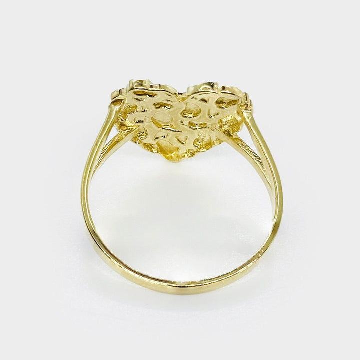 d9928d21-e428-4b9d-b88b-afd47c51134c