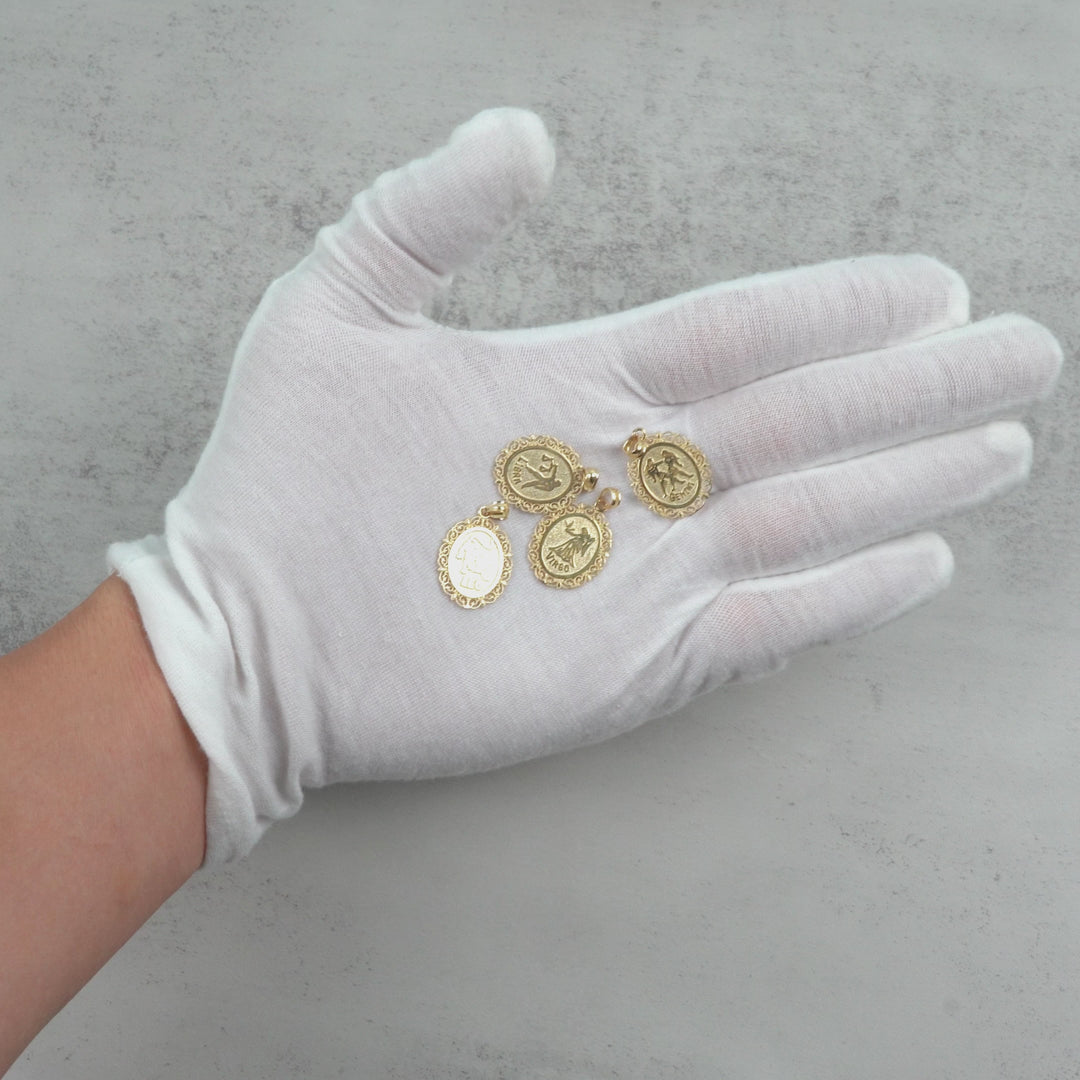 10k Gold Vyra Zodiac Pendant Necklace