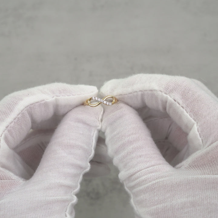 10k & 14k Gold Leia Infinity CZ Ring