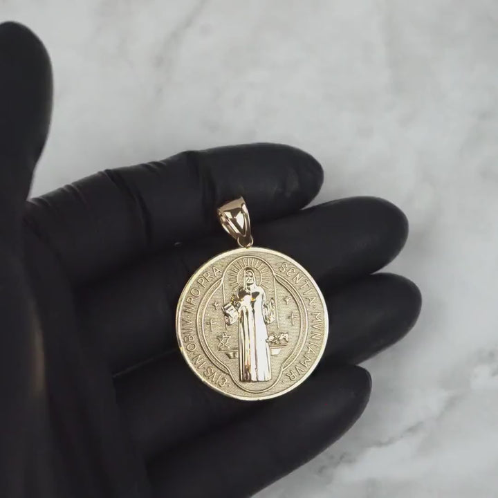 10k & 14k Gold Classic Saint Benedict Flat Round Pendant Necklace