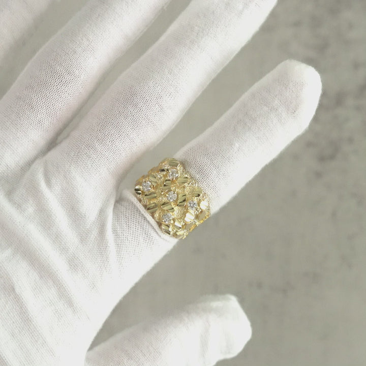 10k & 14k Gold Classic Nugget Square V CZ Ring