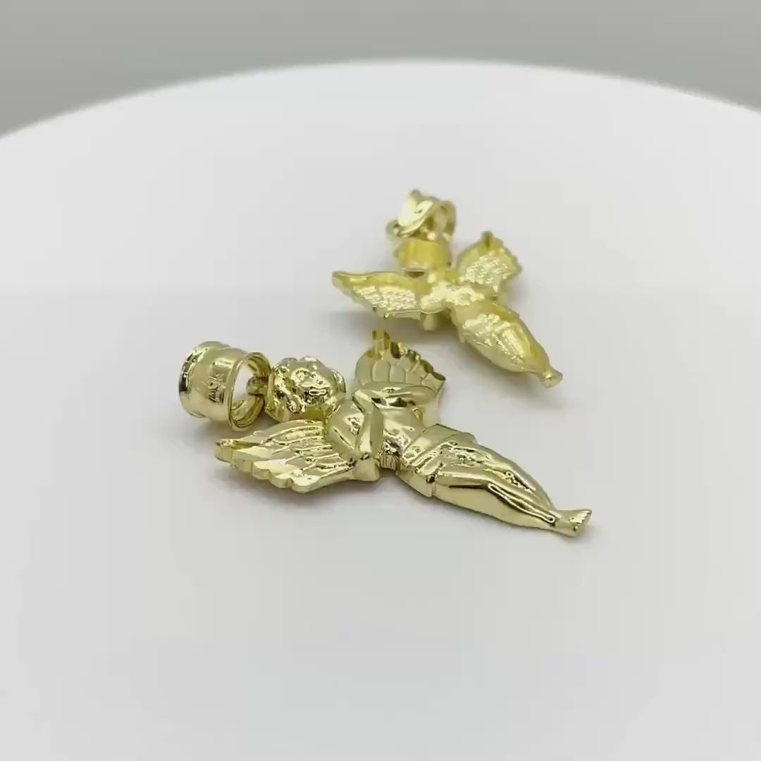 10k Gold Classic Praying Angel Pendant Necklace