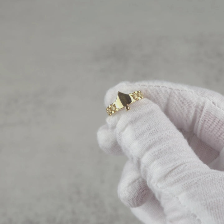 10k Gold Sleek Classic Spade Ring